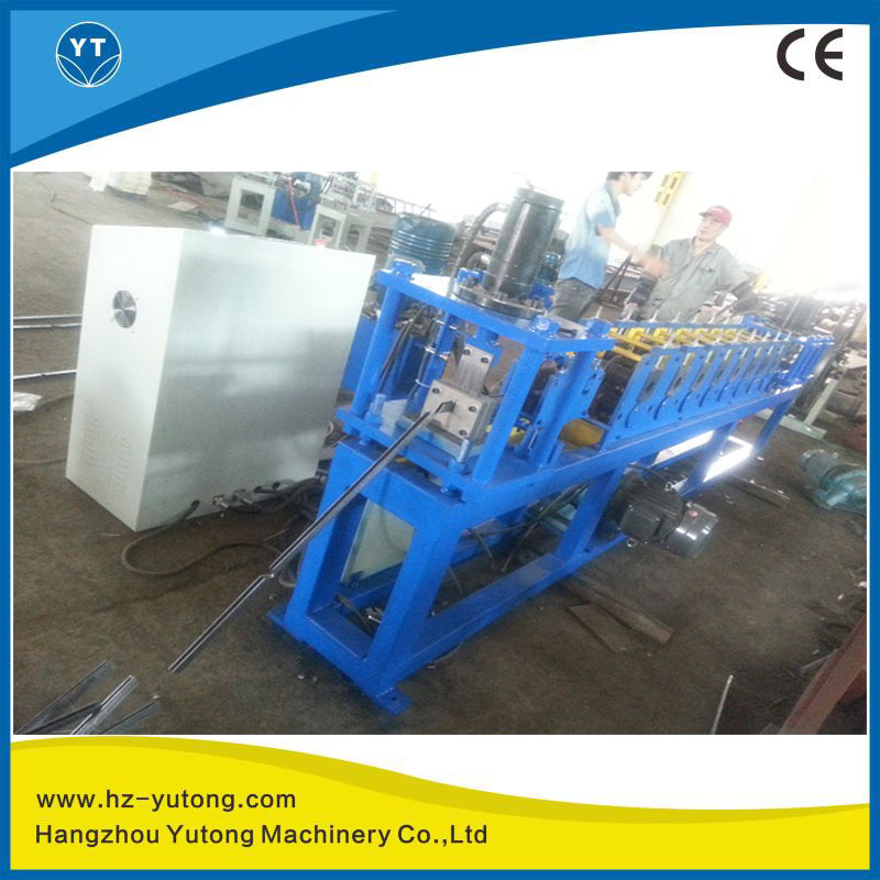 新型包邊鋼帶機(jī)(1) 新型包邊鋼帶機(jī)(1)